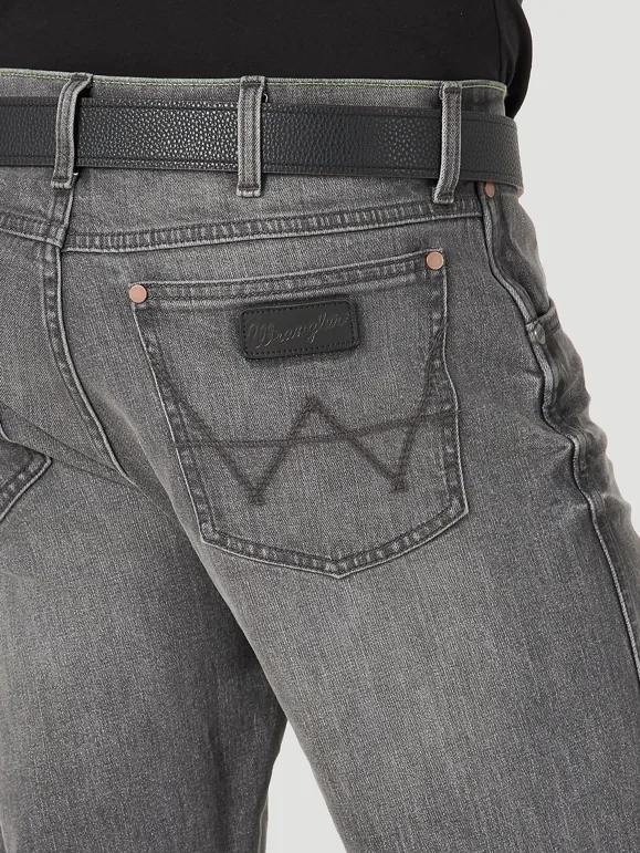 88MWZWB - Wrangler Retro® Men's Slim Fit Straight Leg Jean - Woodburn