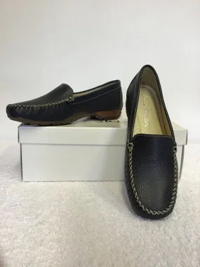BRAND NEW JANE SHILTON ISABELLA NAVY BLUE LEATHER LOAFER FLATS SIZE 4/37