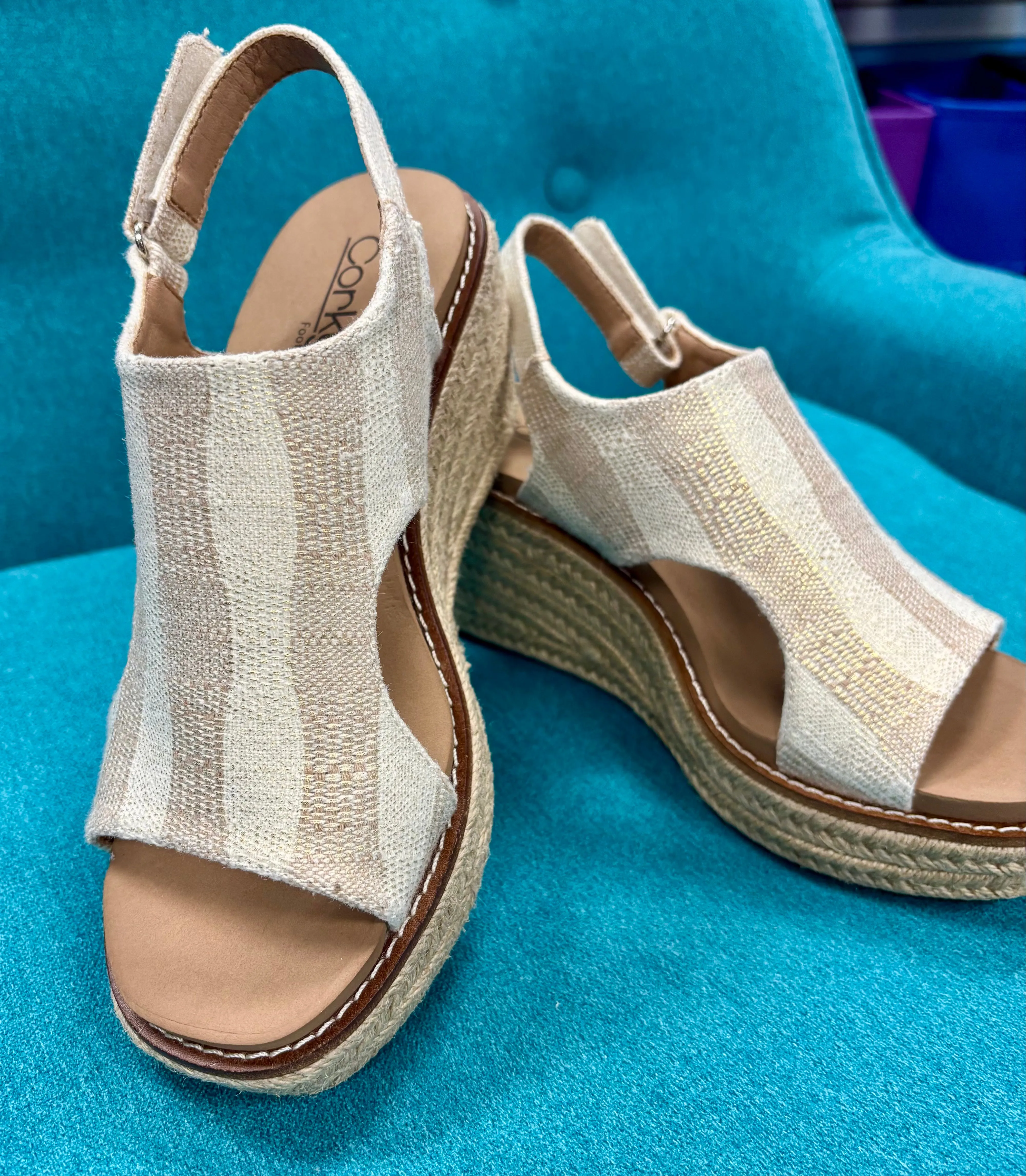Corky's K Bye Sand Stripe