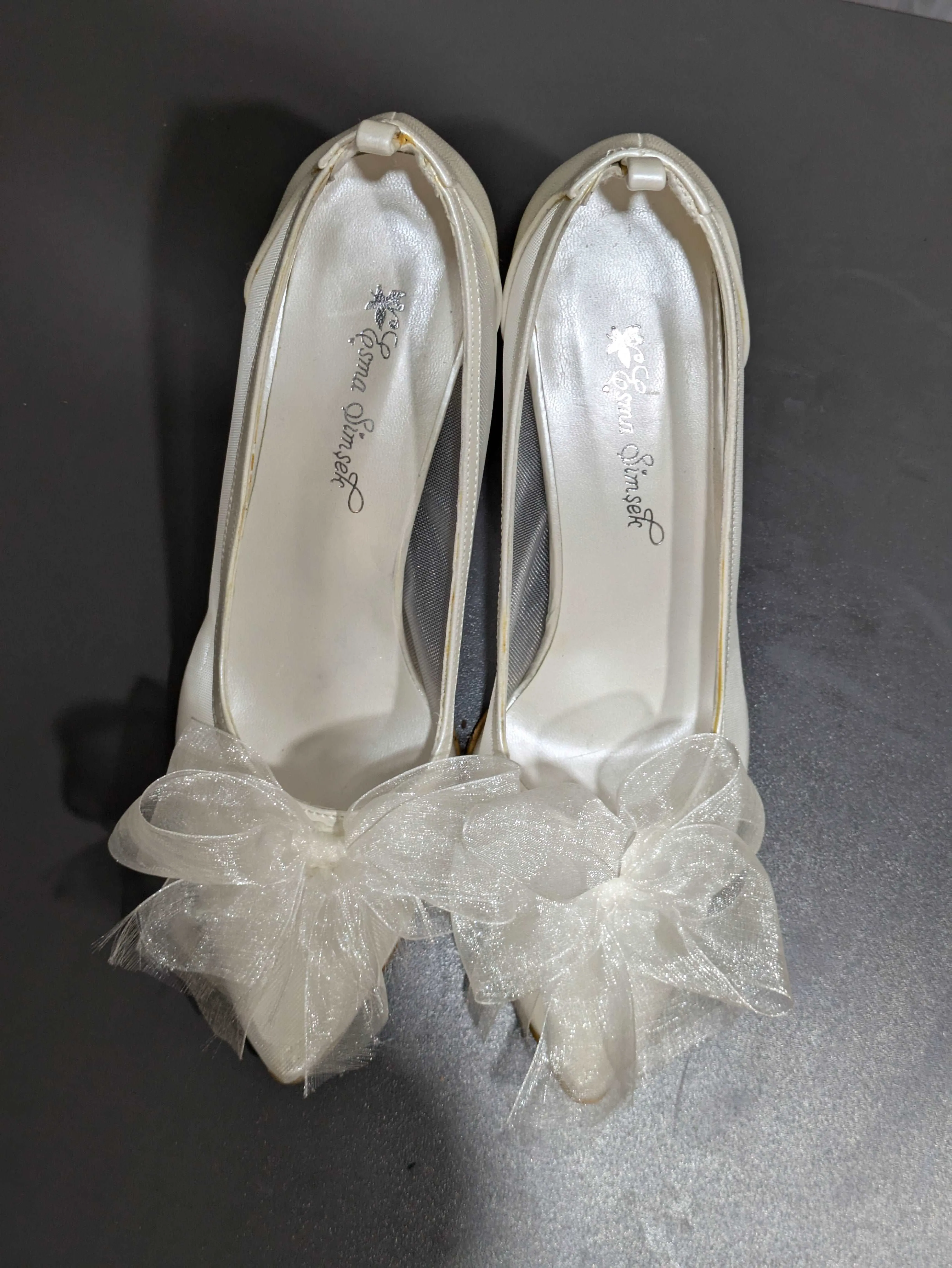 Esma Simsek White Bow Pointed Toe Heels Size EU 38 / UK 5 / US 7