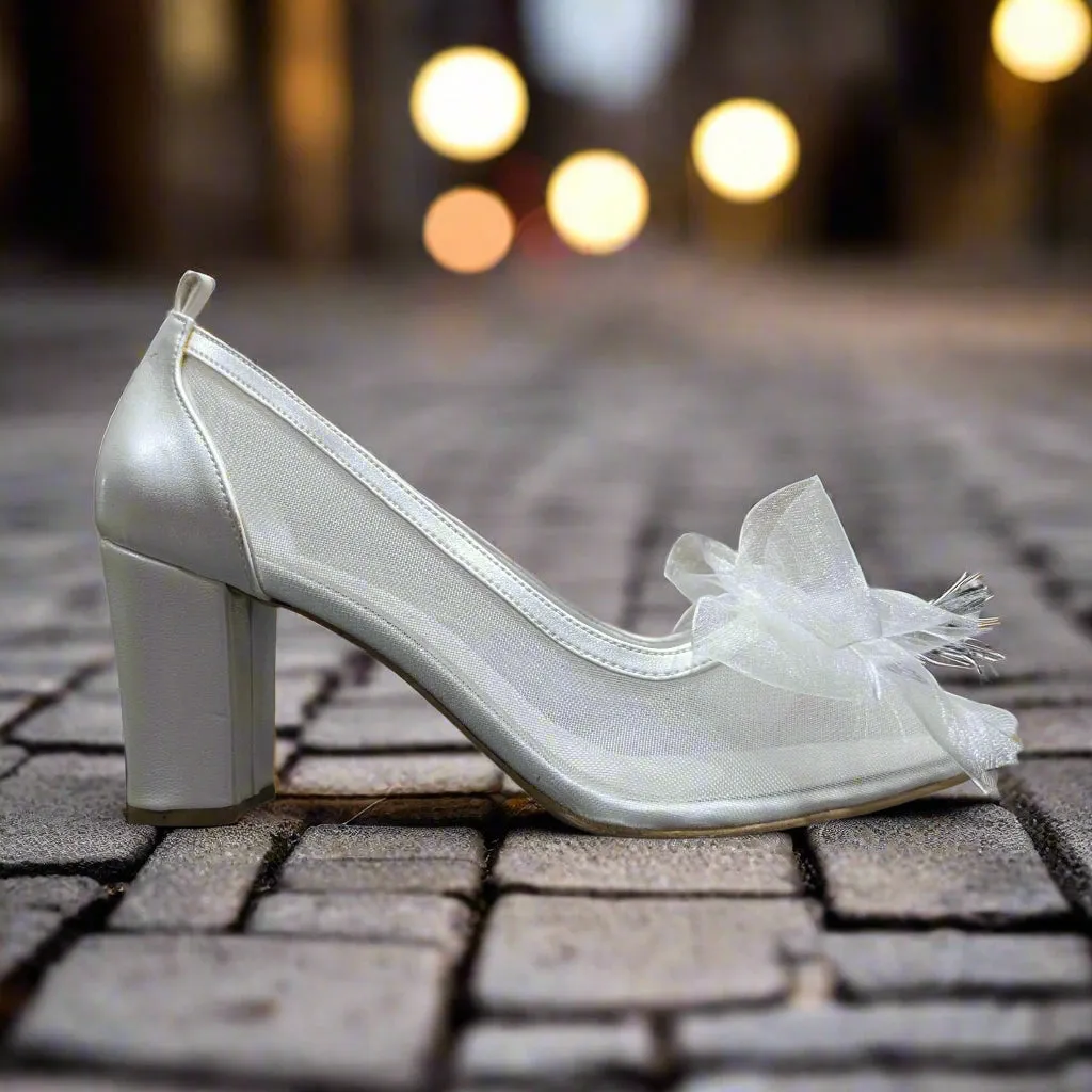 Esma Simsek White Bow Pointed Toe Heels Size EU 38 / UK 5 / US 7