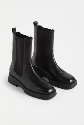 Irsa Boot