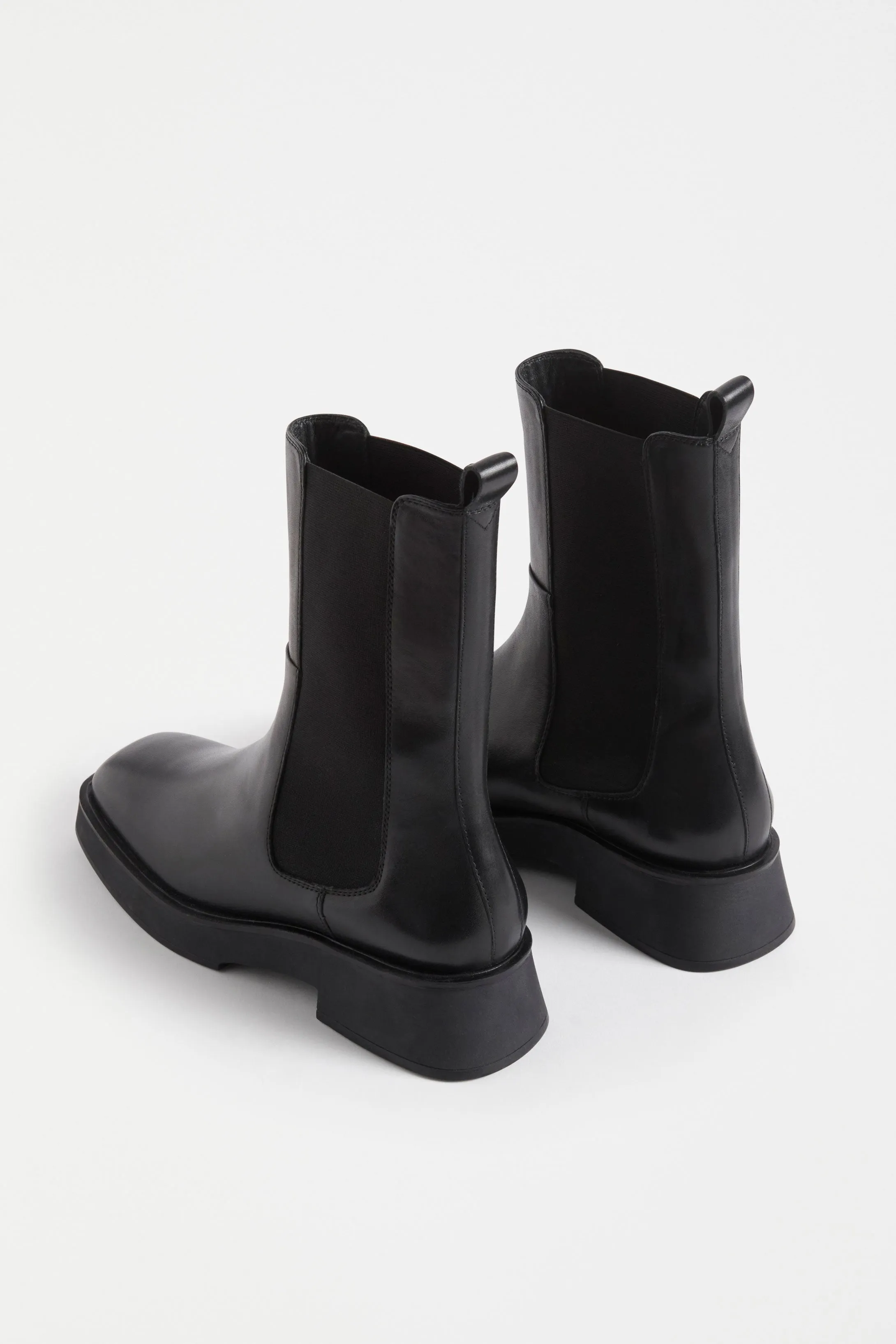 Irsa Boot