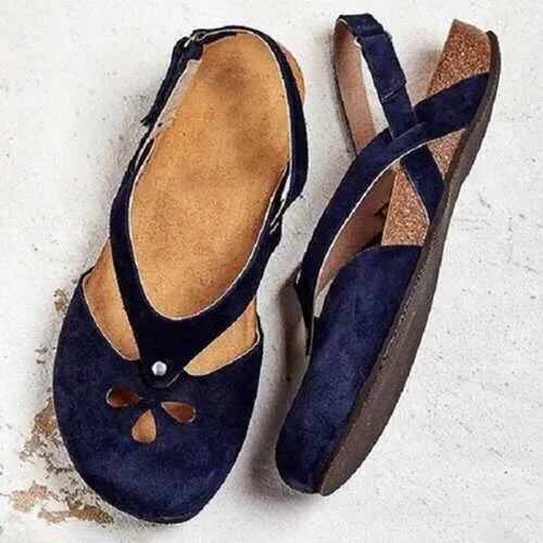 Retro Closed Toe Flat Sandals