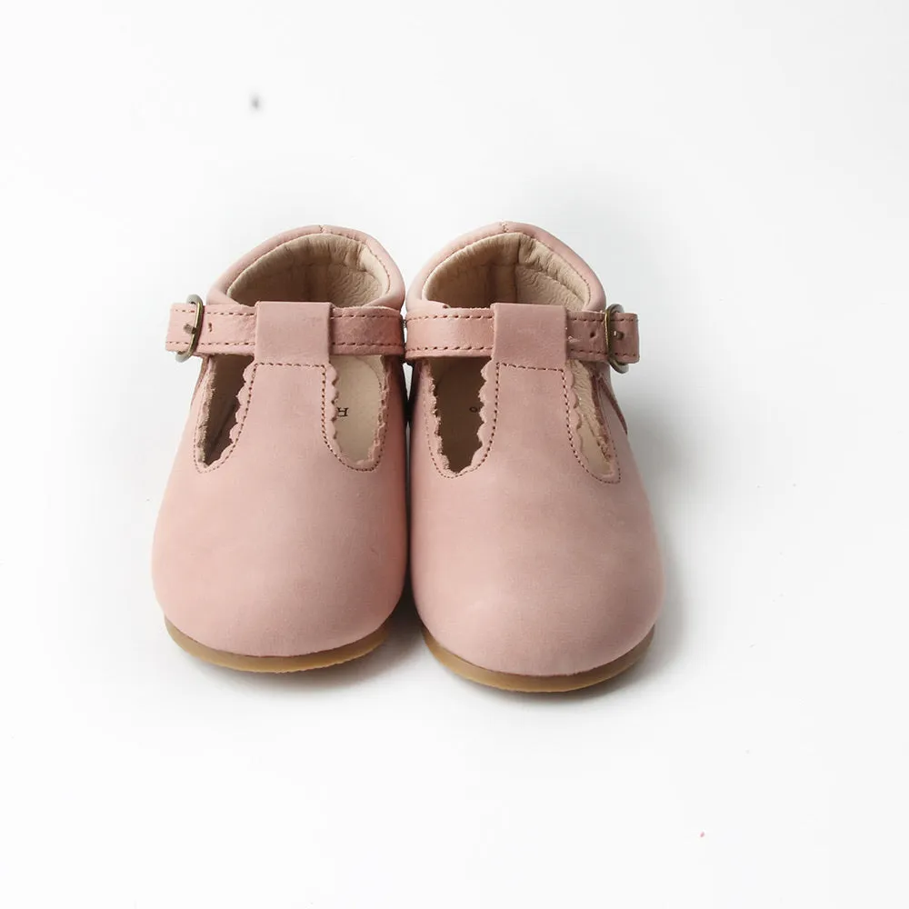 Riley T-Straps -  Oil Waxed - Mauve Scalloped