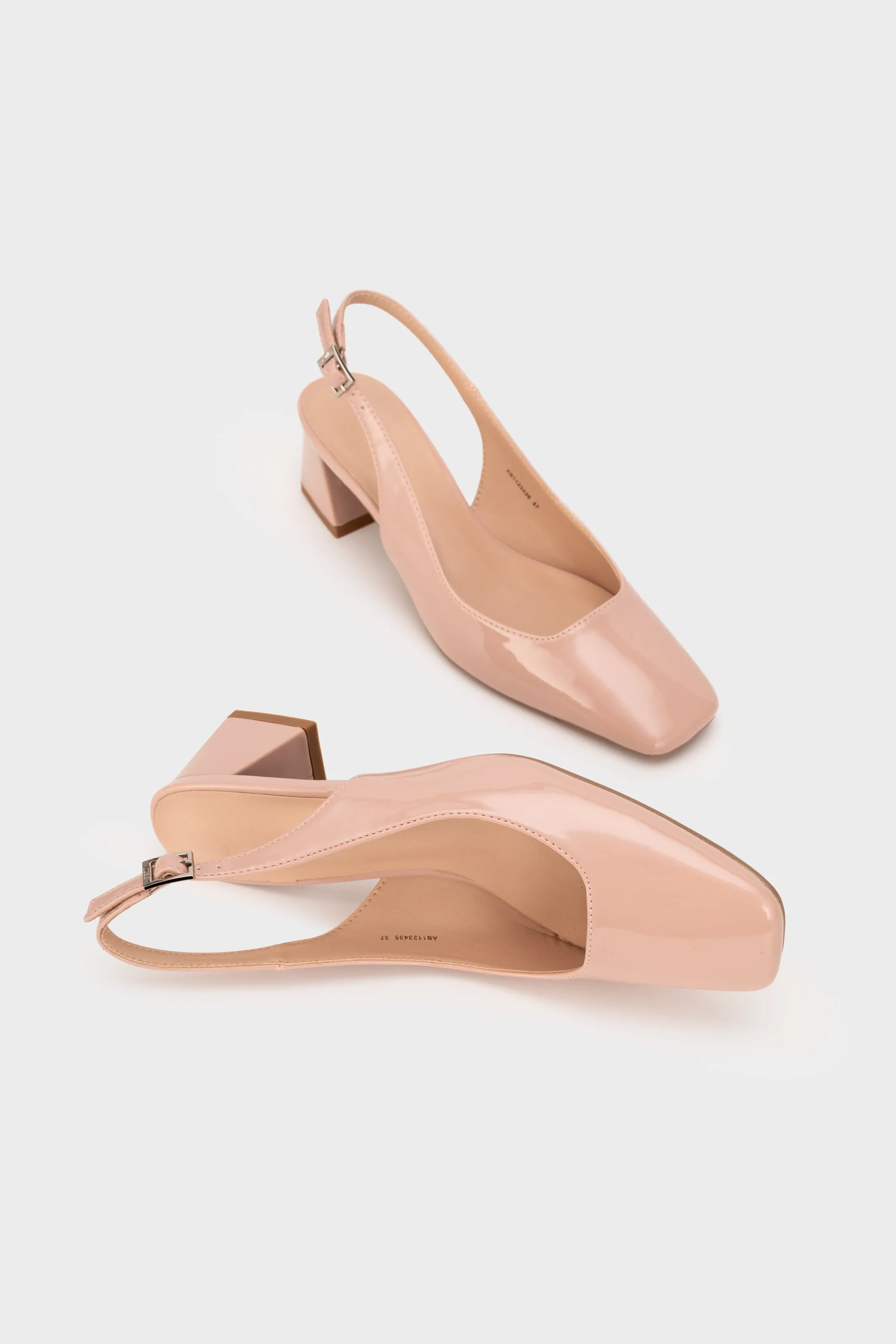 SQUARE TOE SLINGBACK HEEL