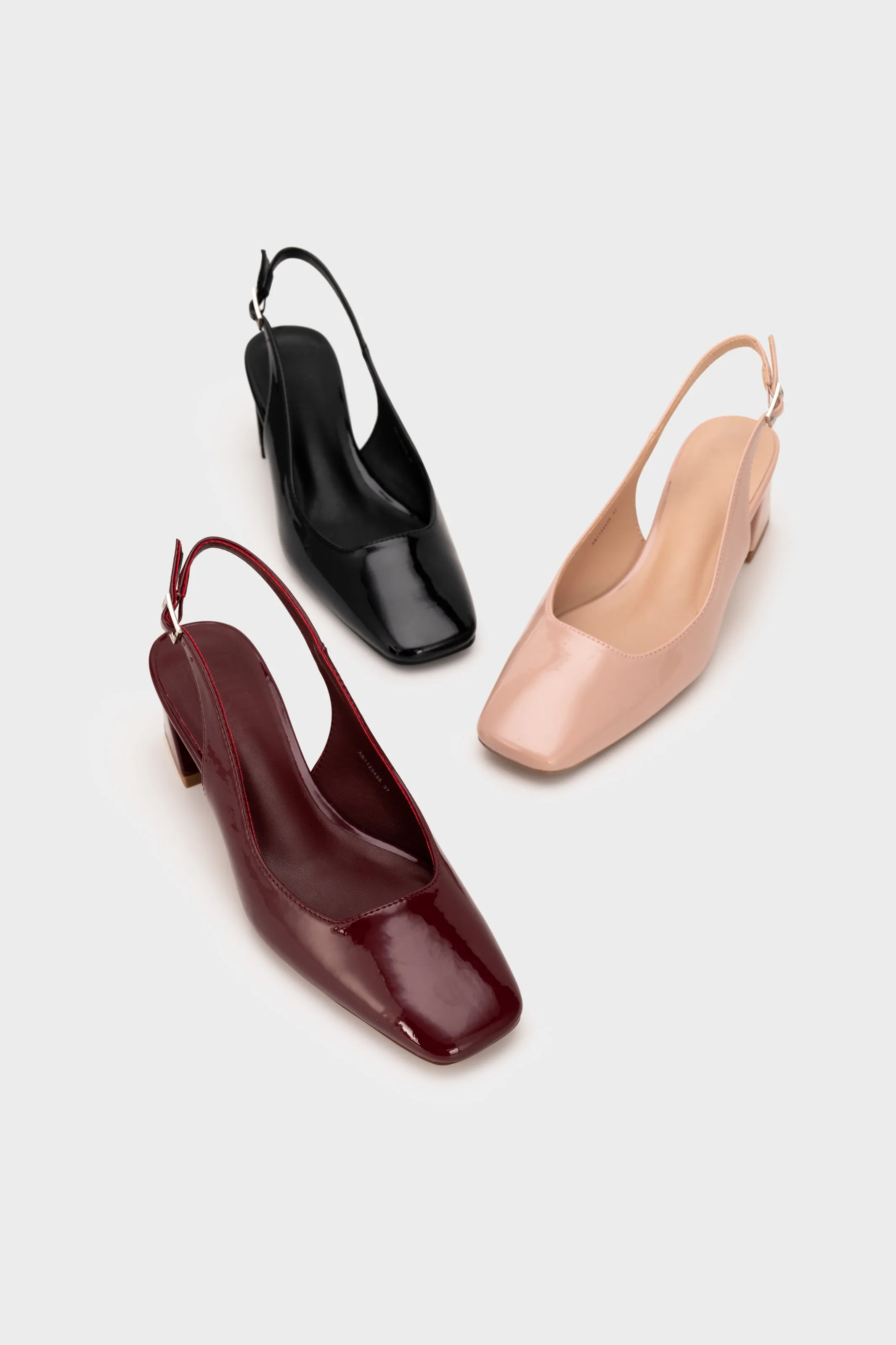 SQUARE TOE SLINGBACK HEEL