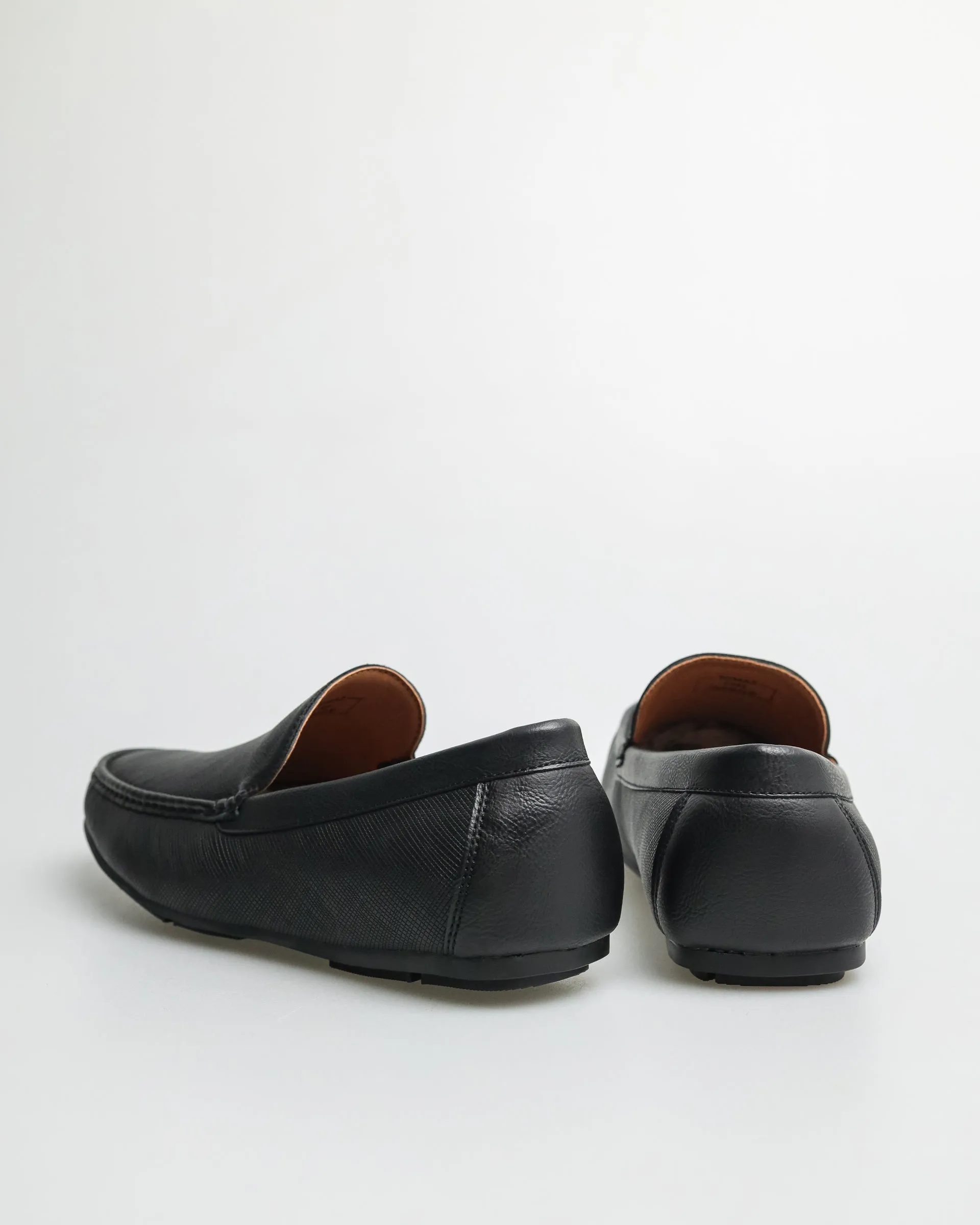 Tomaz C480 Men's Plain Moccasins